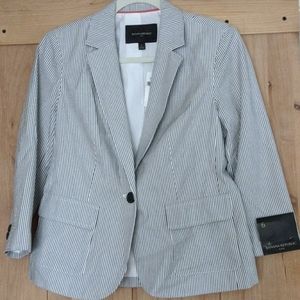 Women's Banana Republic Blazer size 6